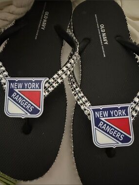 New York Rangers Rhinestone Flip Flops - Black with Silver Accents